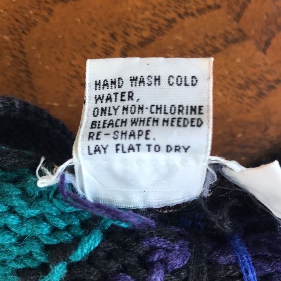 Vintage Short Cardigan - Picture 7 of 8